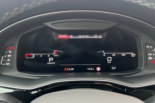 Audi Q7 SQ7 TFSI quattro