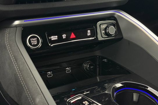 Audi Q5 e-Hybrid quattro