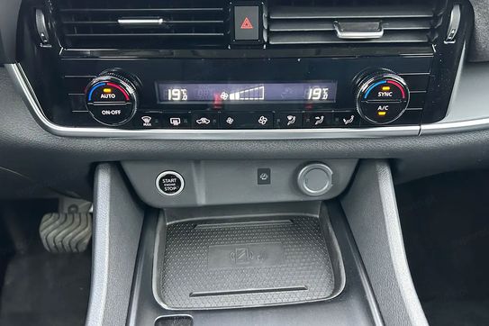 Nissan Qashqai Acenta 1.3 DIG-T mHEV  Xtronic