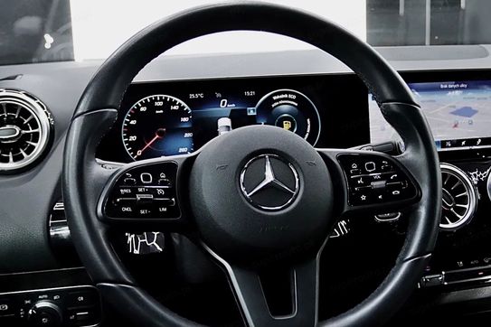 Mercedes GLA 200 Progressive