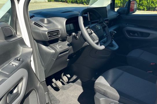 Toyota Proace City Verso Long Business 1.2 Benzyna