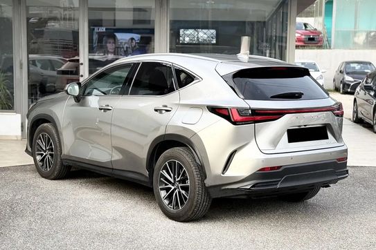 Lexus NX 350h Prestige 2.5 Hybrid