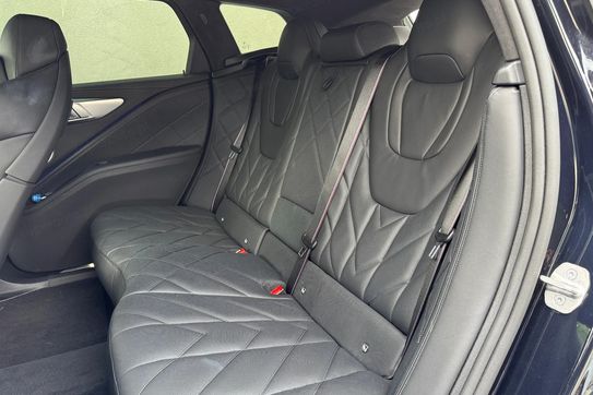 BMW XM PHEV sport-aut