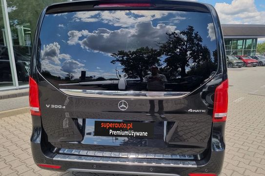 Mercedes V Klasa 300 d 4-Matic Exclusive 9G-Tronic (długi)