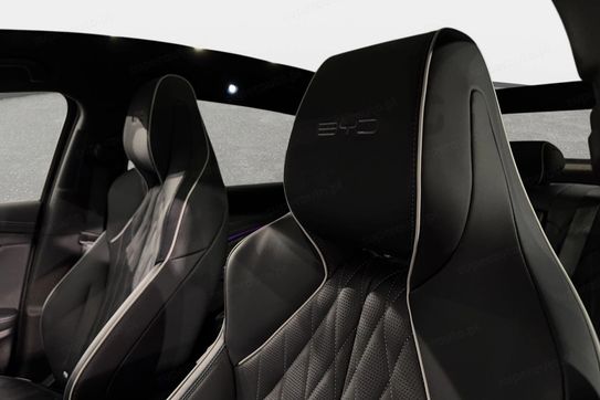 BYD Seal AWD