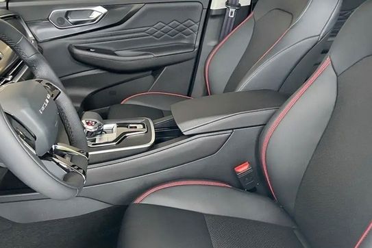 Baic Beijing 7 1.5T Luxury DCT