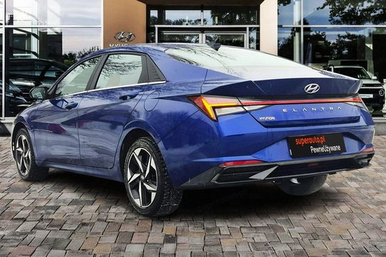 Hyundai Elantra 1.6 Smart DCT