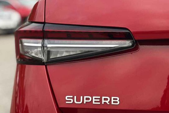 Skoda Superb L&K 2.0 TSI DSG