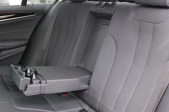 BMW Seria 5 520d xDrive Sport Line sport-aut