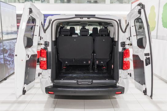 Toyota Proace Verso Long L2H1 Business AT