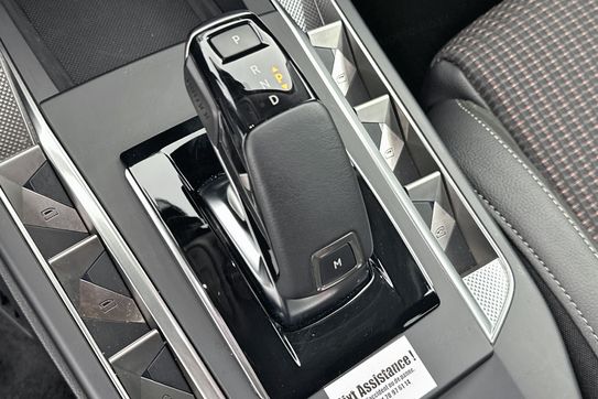 DS DS3 Crossback Performance Line 1.2 Hybrid DCT