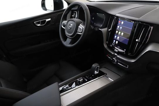 Volvo XC60 T6 Plug-In Hybrid AWD Plus Dark