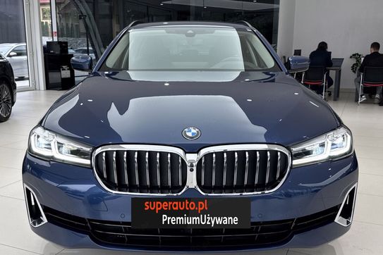 BMW Seria 5 530e Luxury Line sport-aut