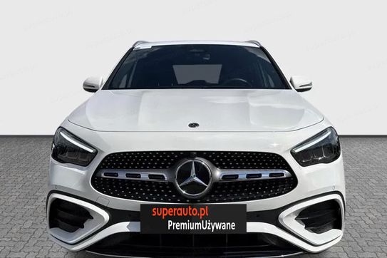 Mercedes GLA 200 AMG Line 7G-DCT
