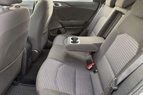 Kia Ceed 1.5 T-GDI M DCT