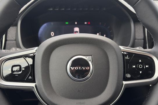 Volvo XC90 B5 B AWD Plus Bright 7os aut