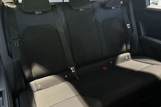 Dacia Bigster Expression 1.8 Full Hybrid
