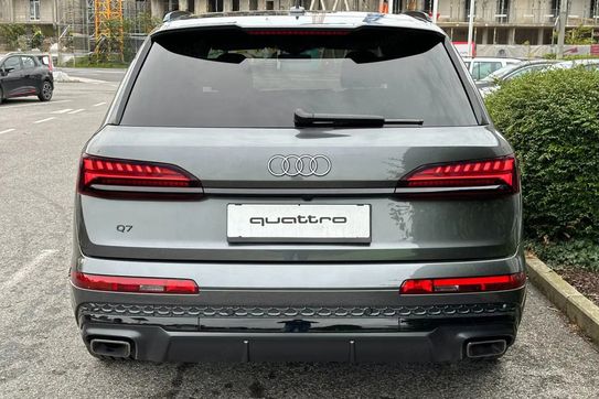 Audi Q7 TDI quattro S Line