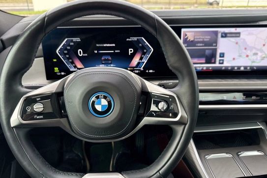 BMW i7 105.7kWh xDrive60 M Sport