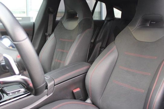 Mercedes CLA Shooting Brake 200 d 4MATIC AMG Line