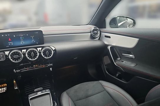 Mercedes CLA 200 AMG Line