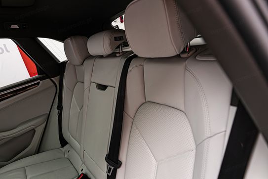 Porsche Macan 2.0 4x4