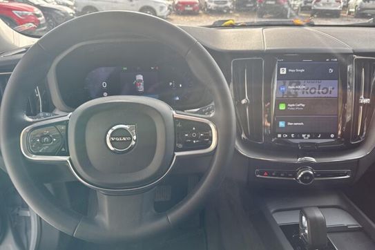 Volvo XC60 B4 B Plus Dark