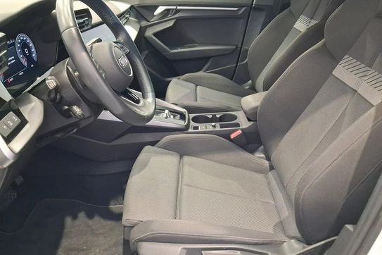 Audi A3 35 TFSI mHEV S tronic
