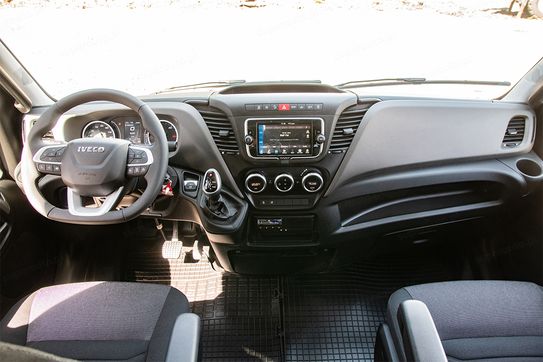 Iveco Daily 70C18 HA8/P Hi-Matic Autolaweta