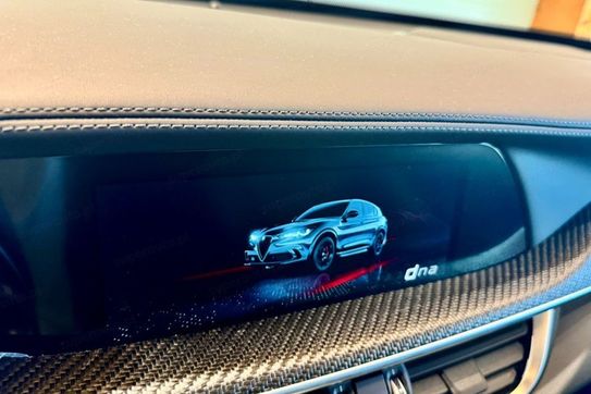 Alfa Romeo Stelvio 2.9 Bi Turbo V6 Quadrifoglio Q4