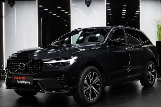 Volvo XC60 B4 D AWD Plus Dark aut