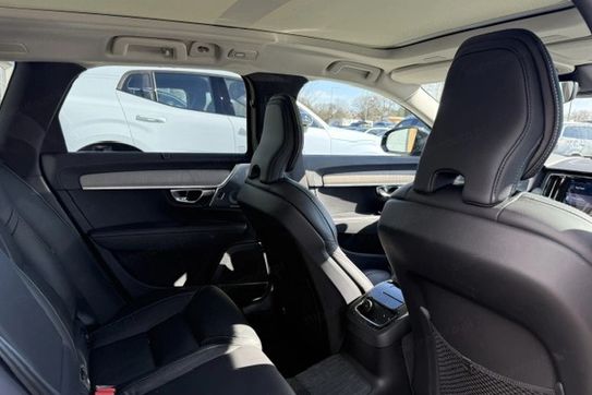 Volvo V90 T6 AWD Plug-In Hybrid Ultra Dark aut