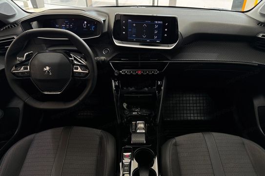 Peugeot 208 1.2 PureTech Allure S&S EAT8