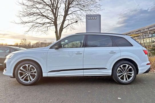 Audi Q7 50 TDI quattro S Line