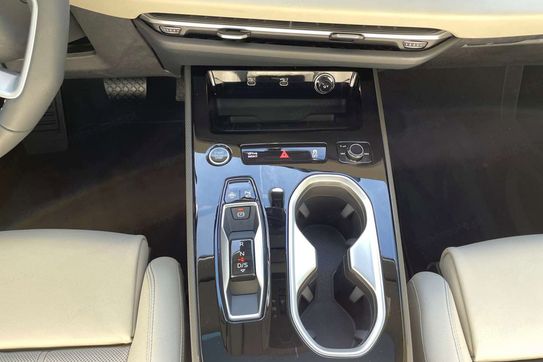 Audi A6 TDI quattro S line Avant