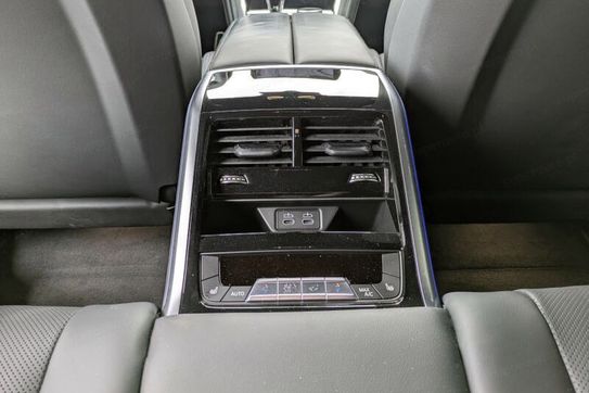 BMW Seria 8 Gran Coupe M8 xDrive Competition