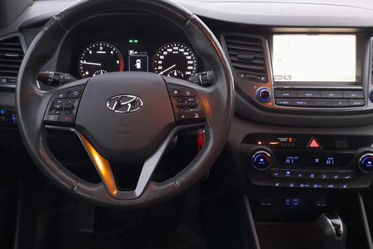 Hyundai Tucson 1.7 CRDI BlueDrive Comfort 2WD DCT