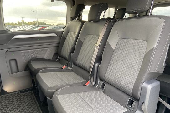 Volkswagen Transporter Caravelle Lang Dsg