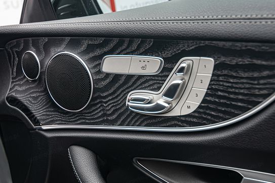 Mercedes E Klasa E 300 Coupe 2.0 9G-TRONIC