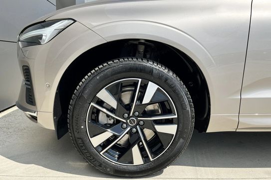 Volvo XC60 B5 AWD Plus Bright
