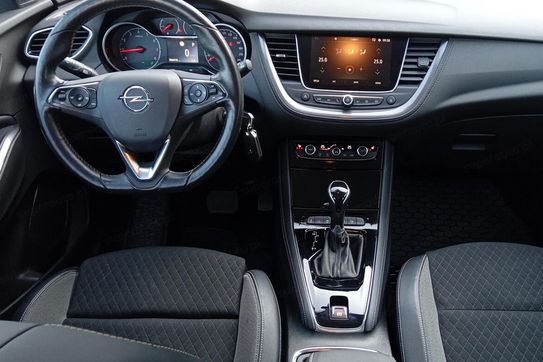 Opel Grandland X 1.2 T Design Line S&S aut