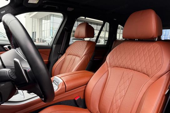 BMW X5 M60i xDrive