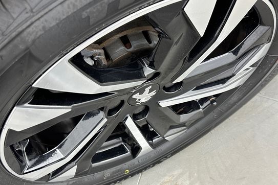 Peugeot 2008 GT 1.2 PureTech EAT8