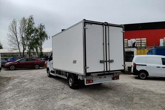 Renault Master L3 Kontener Izoterma 8EP AT9