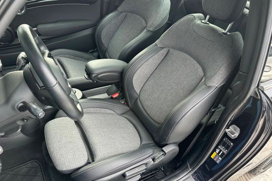 Mini Mini Cooper SE Classic Trim