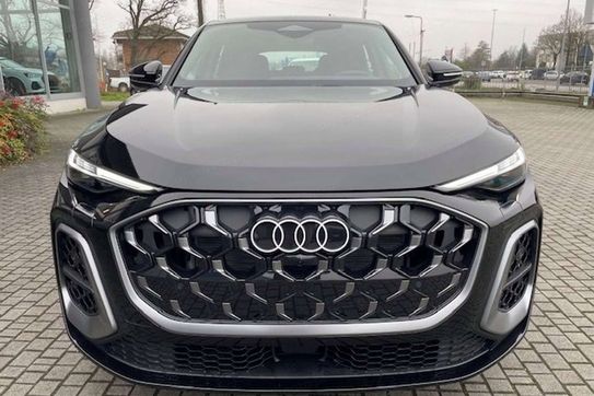 Audi Q5 TDI quattro S line Sportback