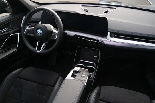 BMW iX1 eDrive20 M Sport