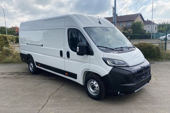 Peugeot Boxer L4H2 AT8