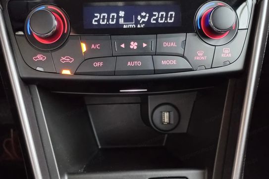 Suzuki S-Cross 1.4 SHVS Elegance