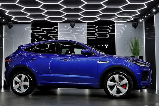 Jaguar E-Pace 2.0 i4P AWD R-Dynamic SE